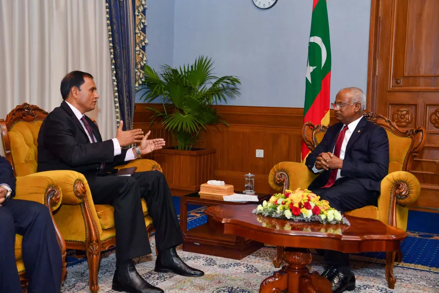 Vice Admiral Ather Mukhtar, the Pakistani High Commissioner, bid President Ibrahim Mohamed Solih farewell.