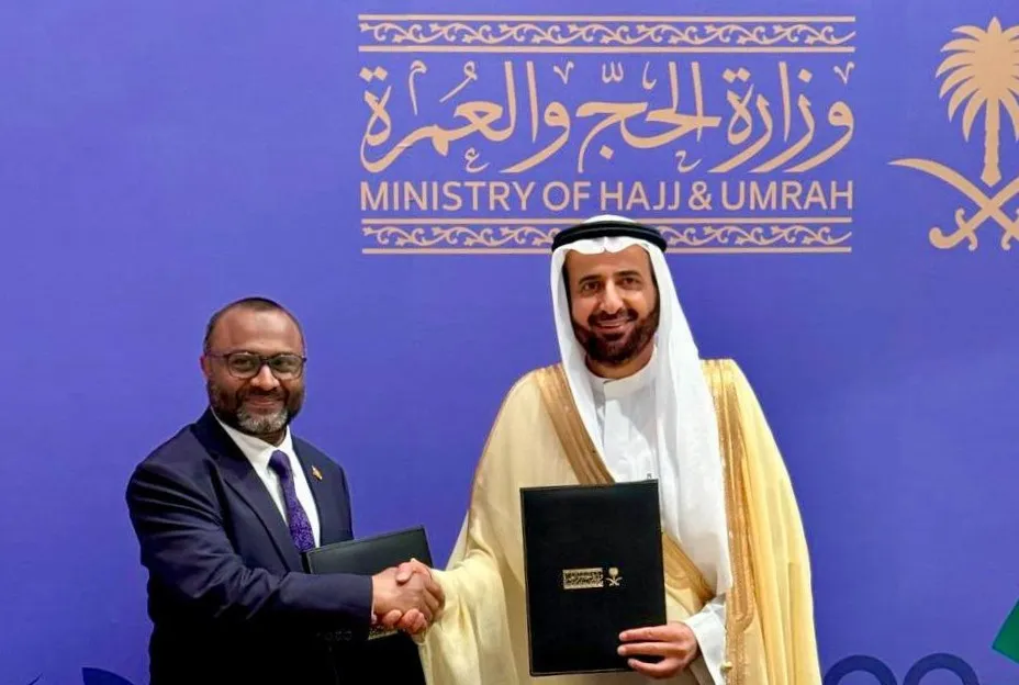Minister of Islamic Affairs, Dr Mohamed Shaheem Ali Saeed, and the Saudi Minister of Hajj and Umrah, Dr Tawfiq bin Fawzan Al-Rabiah (Photo/Islamic Ministry)