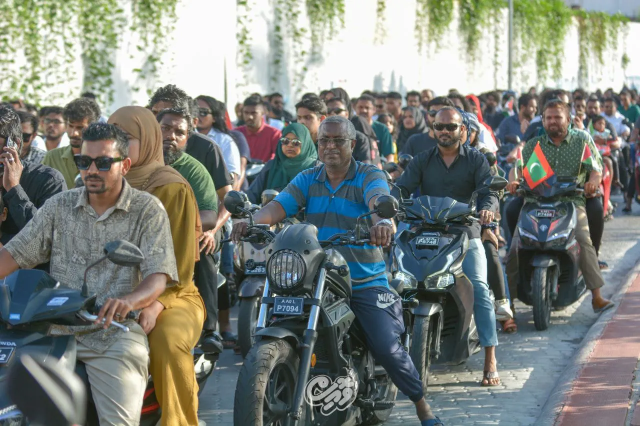 ގައުމިއްޔަތު ދިރުވައި އާލާކުރާ ދުވަސް ފާހަގަކުރުމަށް މިއަދު ހަވީރު ފިނިބުރެއް ބާއްވަނީ!