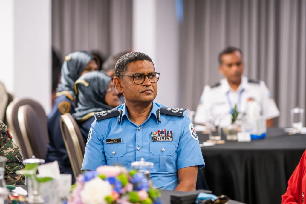 ނޫމަޑި މައްސަލާގައި ރައީސް މުއިއްޒުއާ ބައްދަލުކުރި ކަމަށް ބުނާ ވާހަކަ ސީޕީ ދޮގުކުރައްވައިފި