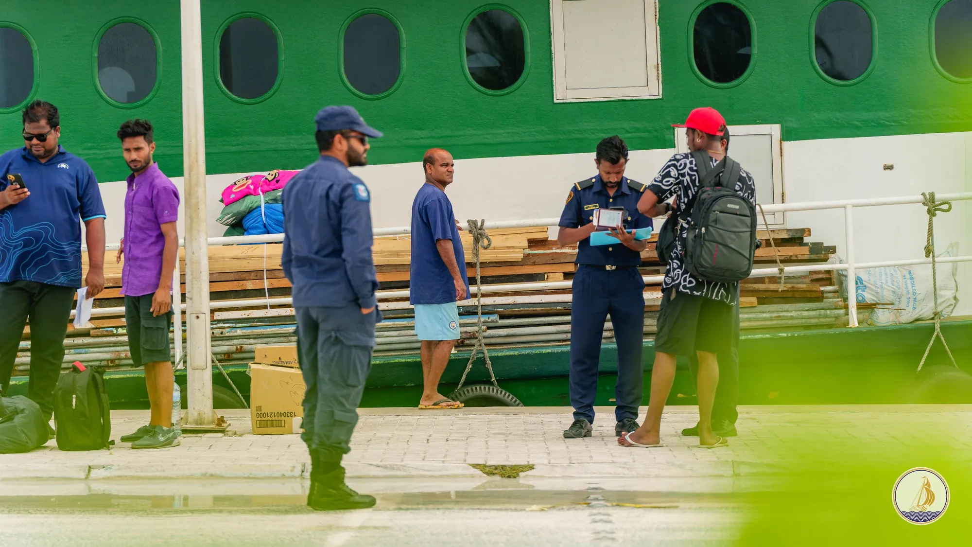 އިމިގްރޭޝަންގެ އޮޕަރޭޝަނުން ސަލާމަތްވުމަށް ކުޅުދުފުއްޓަށް ދިޔަ 9 ބިދޭސީއަކު ހޯދައިފި