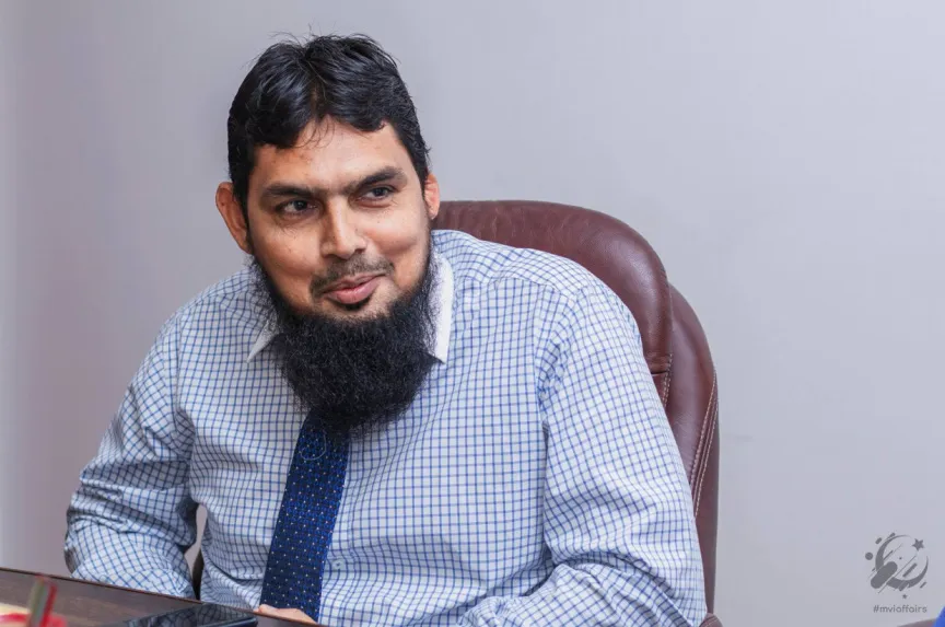 އިސްރާއީލުގެ ޕާސްޕޯޓް މަނާކުރަން ސަރުކާރުން ނިންމި ނިންމުމަށް ޑރ.އަލީ ޒާހިރުގެ ތައުރީފް