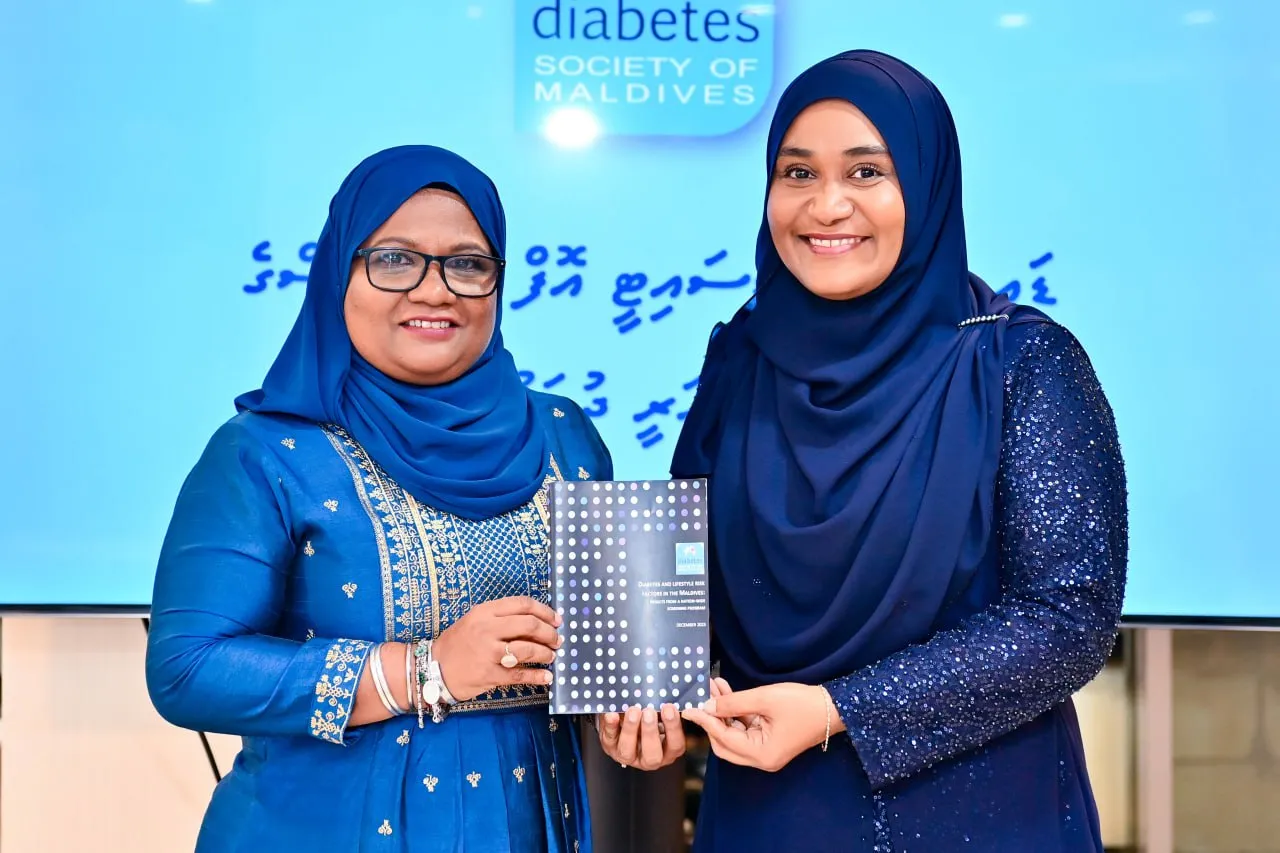 މަދަރުސީ ދައުރުން ފެށިގެން ހަކުރުބައްޔަށް ދަރިވަރުންނަށް ހޭލުންތެރިކުރުން މުހިންމު: މެޑަމް ސާޖިދާ
