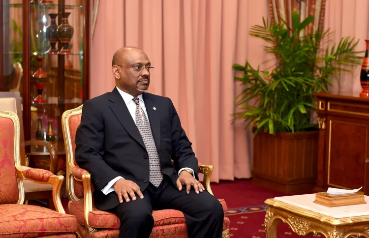 ޢަބްދުﷲ ހަމީދު އަނބުރާ ޚާރިޖީ ދާއިރާއަށް