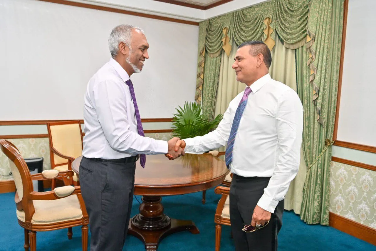 އެމްޑީއޭގެ ލީޑަރ ޝިޔާމްވެސް ރައީސާއި ބައްދަލު ކުރައްވައިފި