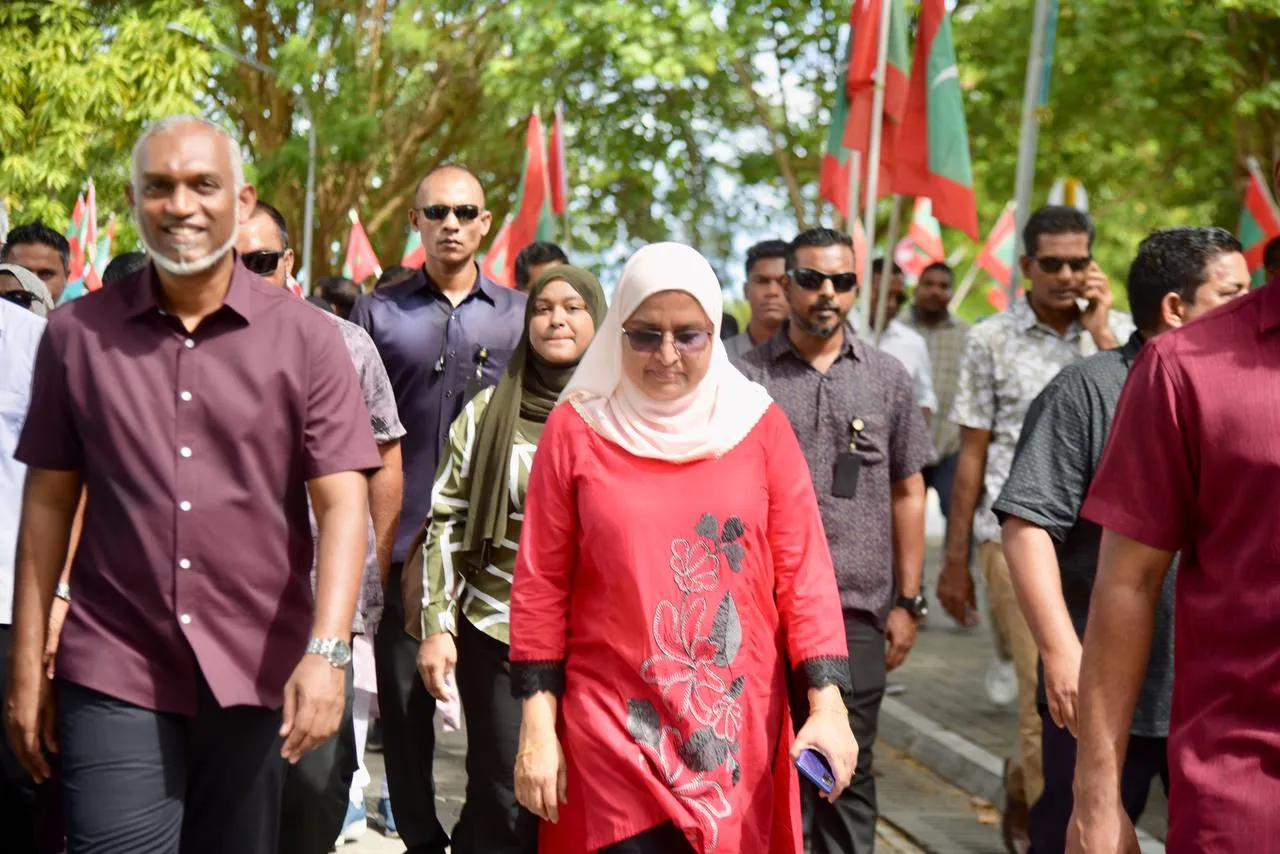 އިންތިޚާބު ކޮށްފިނަމަ، ޚިދުމަތްތެރި ބަޔަކު މަޤާމާއި ހަވާލުވިކަމުގެ ތަފާތު ފެންނާނެ: އާޒިމާ