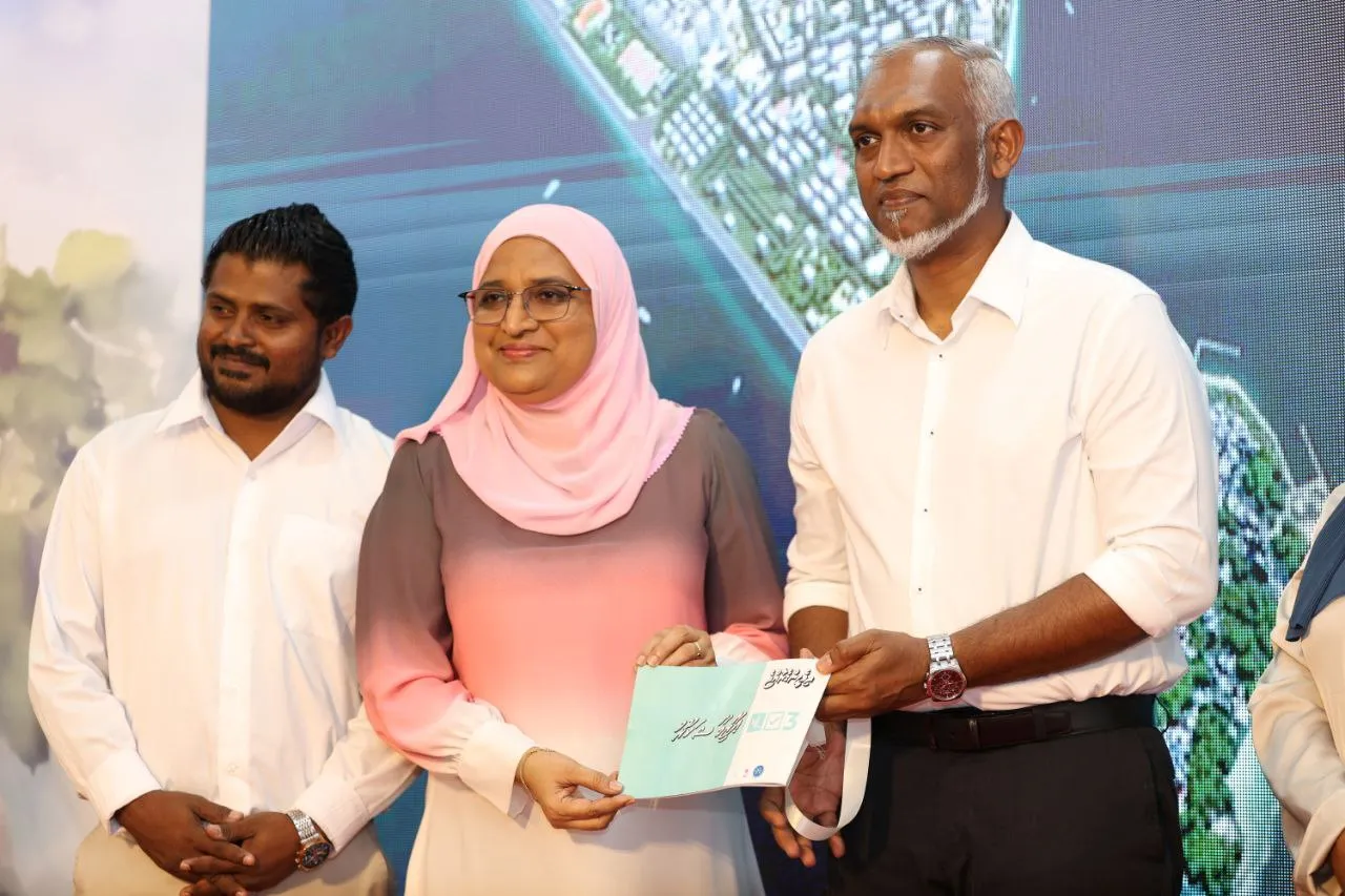 އާޒިމާ މަސައްކަތް ކުރައްވާނީ އަޅުގަނޑަށް އޭރު ނުކުރެވުނު ކަންތައްތައް ކޮށްދެއްވުމަށް: ރައީސް
