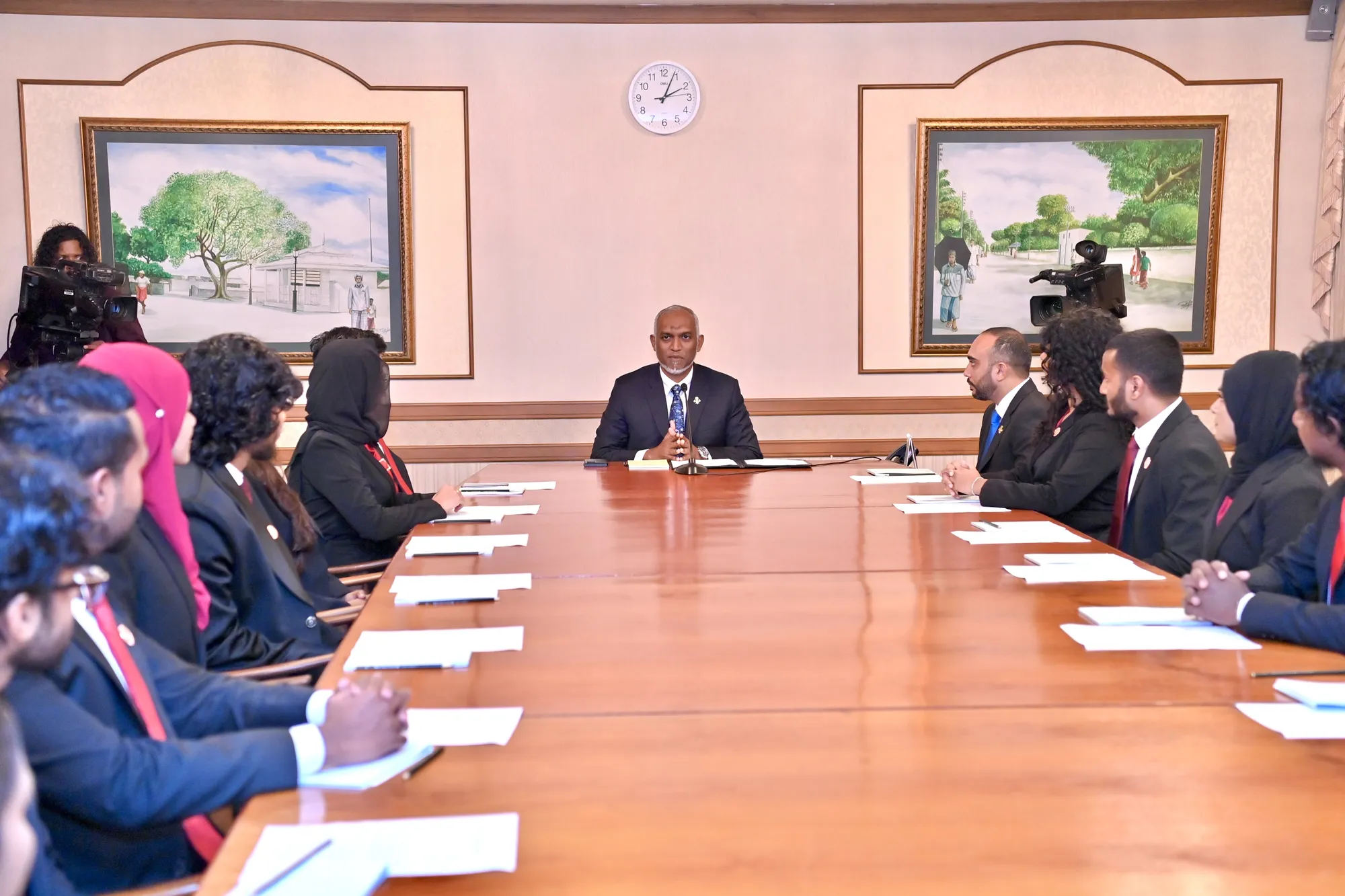 ޒުވާނުނަށް ބަސް ނުބުނެވޭނެ ކަމެއް ނޯންނާނެ: ރައީސް