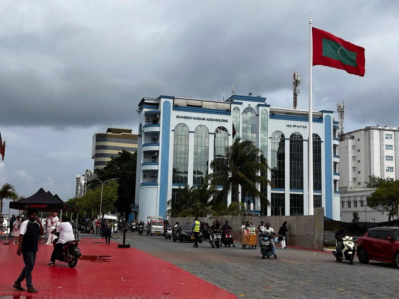 އެކަނި ދިރިއުޅެމުން ދިޔަ މީހަކު ނިޔާވެފައި އޮއްވައި ފެނިއްޖެ