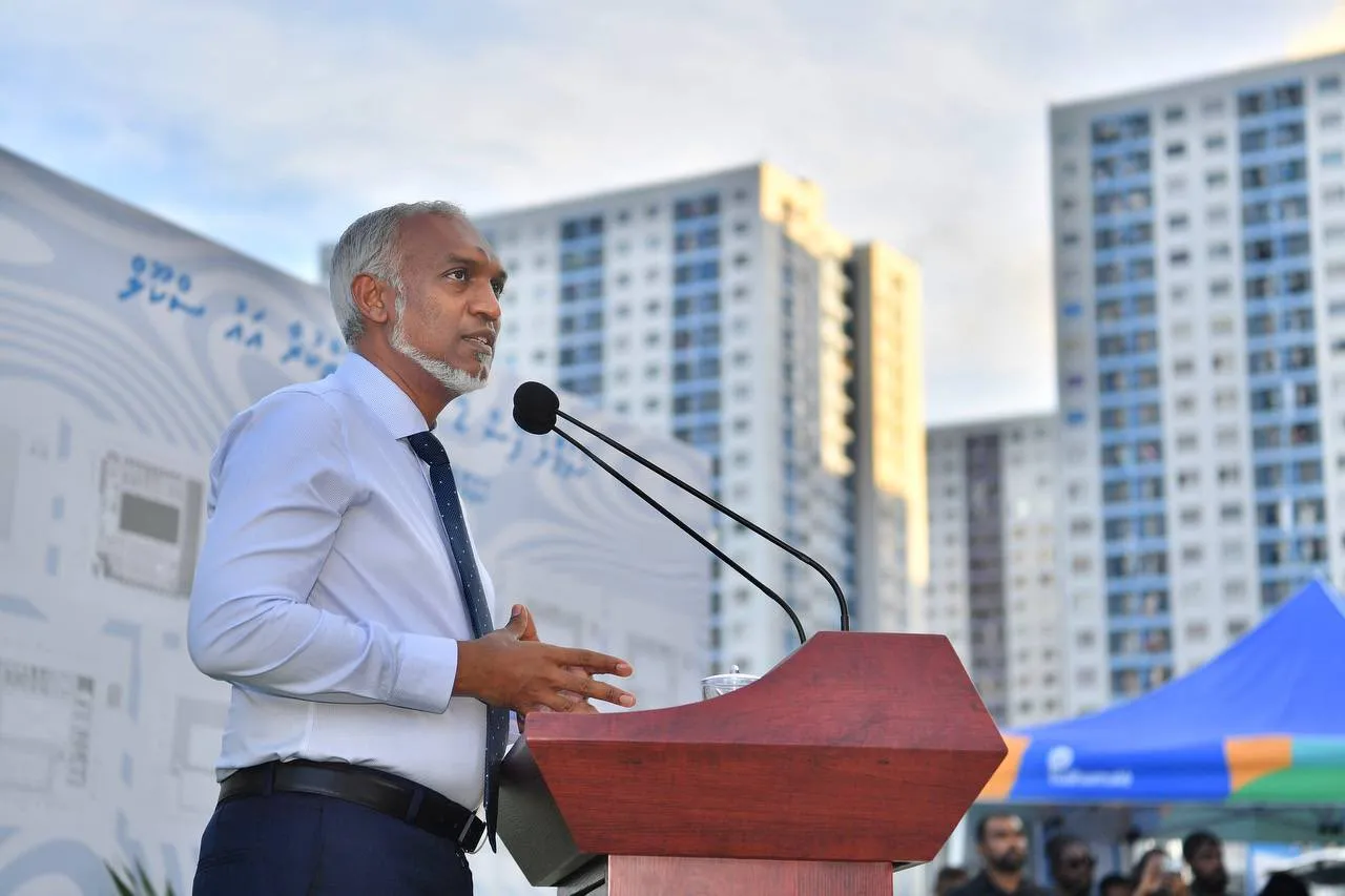 އާ ސުކޫލުގެ ބިންގަލާއެކު ފެށިގެން މި ދިޔައީ ހުޅުމާލެ ދެވަނަ ފިޔަވަހި ތަރައްގީ ކުރުމުގެ މަސައްކަތް: ރައީސް