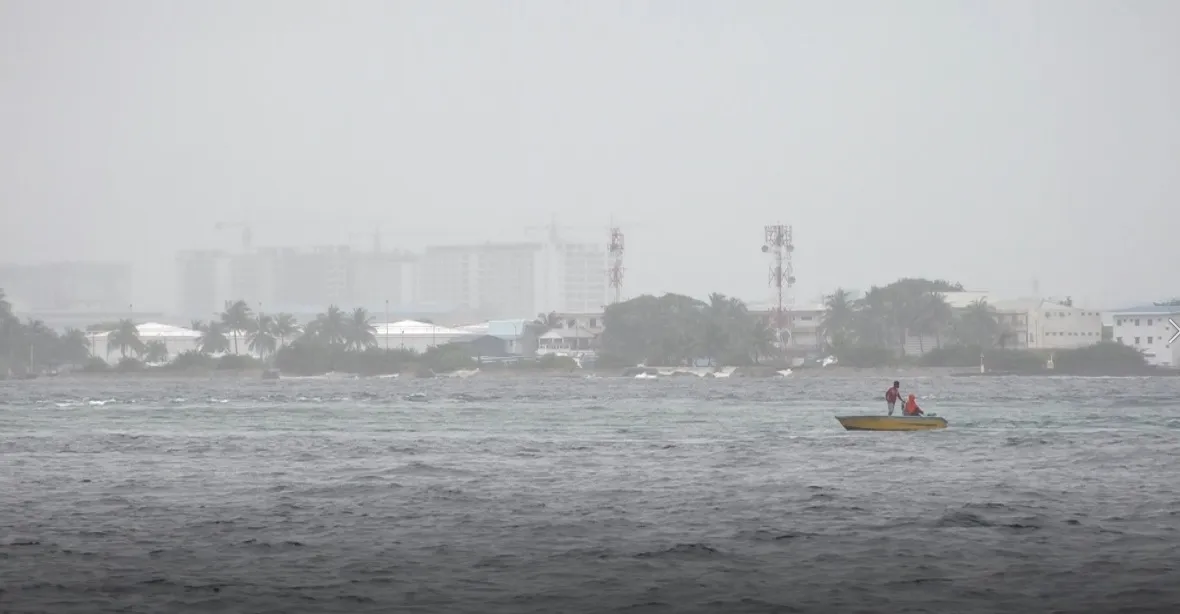 މާލެ ސަރަހައްދުގެ ވައި ނުސާފުވެފައި -- ފޮޓޯ: ރާއްޖެ އެމްވީ