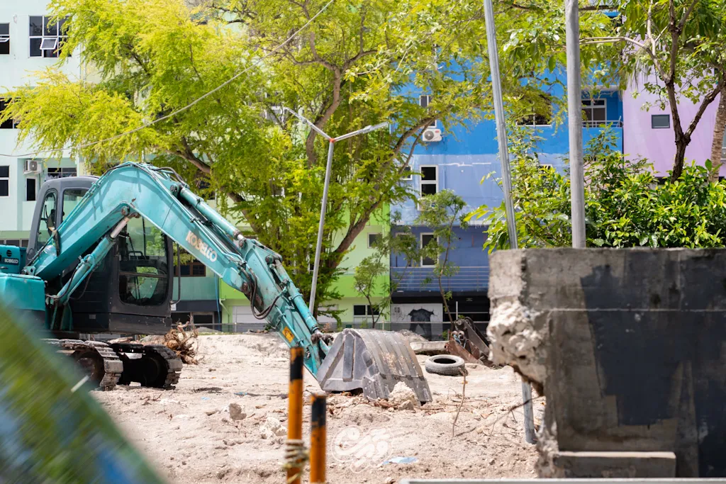 ކުޅިވަރުކުޅޭ ތަންތަނާއި މައިޒާންތައް ހެދުމަށް ގަބުރުސްތާނުތައް ނެގުން ހުއްދައެއް ނޫން: ފަތުވާ މަޖިލިސް